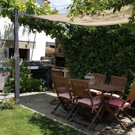Villa O Ze Ja Dormiu Aqui à Celeiros Extérieur photo