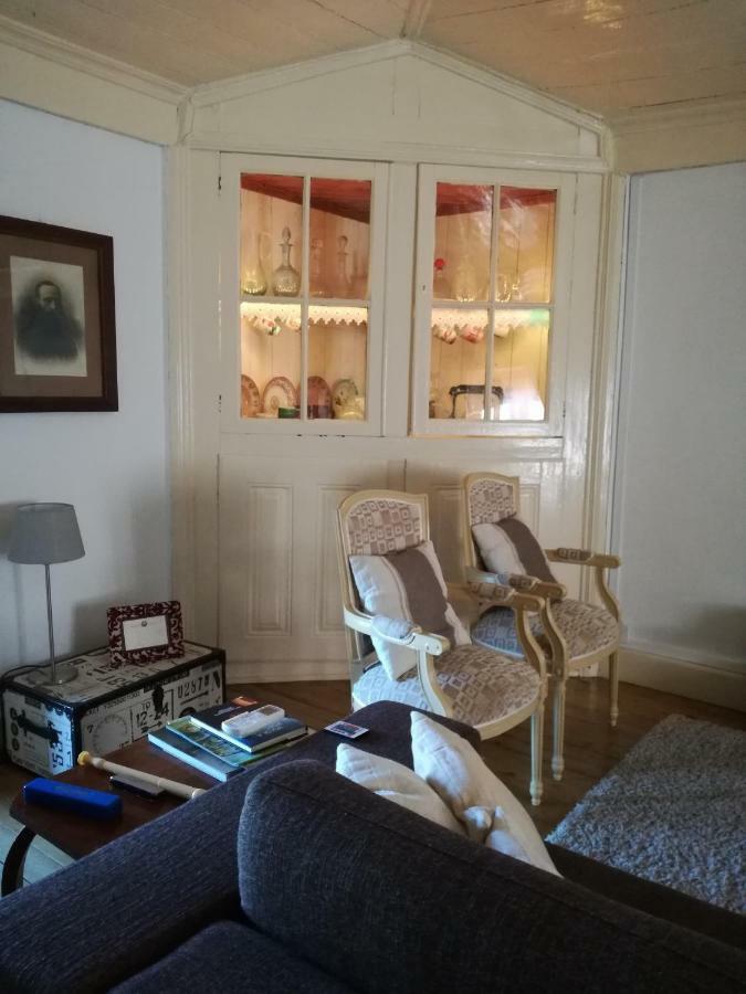 Villa O Ze Ja Dormiu Aqui à Celeiros Extérieur photo
