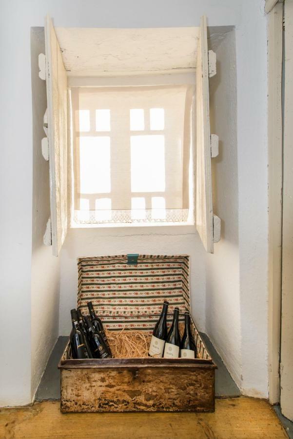 Villa O Ze Ja Dormiu Aqui à Celeiros Extérieur photo